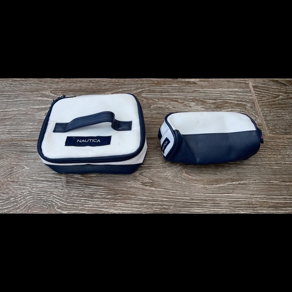 Nautica Makeup Bag - Picture 1 of 1
